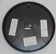 The Chicago Lighthouse 12 1/2″ Atomic Contemporary Analog Black Clock NICE