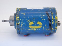 Blue Servo Motor 11-1/2″ Shaft Length Shaft Diameter 1/2″ SKF 6205