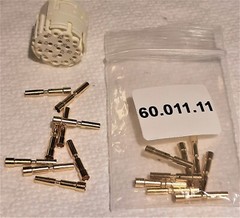 17 pcs. of TE 60.011.11 Circular Metric Connector Female Pins Read Description