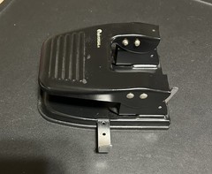Universal 2-Hole Punch, 30 Sheet Capacity, Black – Preowned