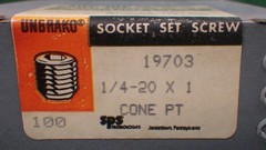 (100) 1/4-20 x 1″ cone point socket set screws Unbrako
