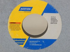 Norton Type 01 5SG46-IVS 12″ X 3/4″ X 3″ NOS No. 66253262204 Max 2070 RPM