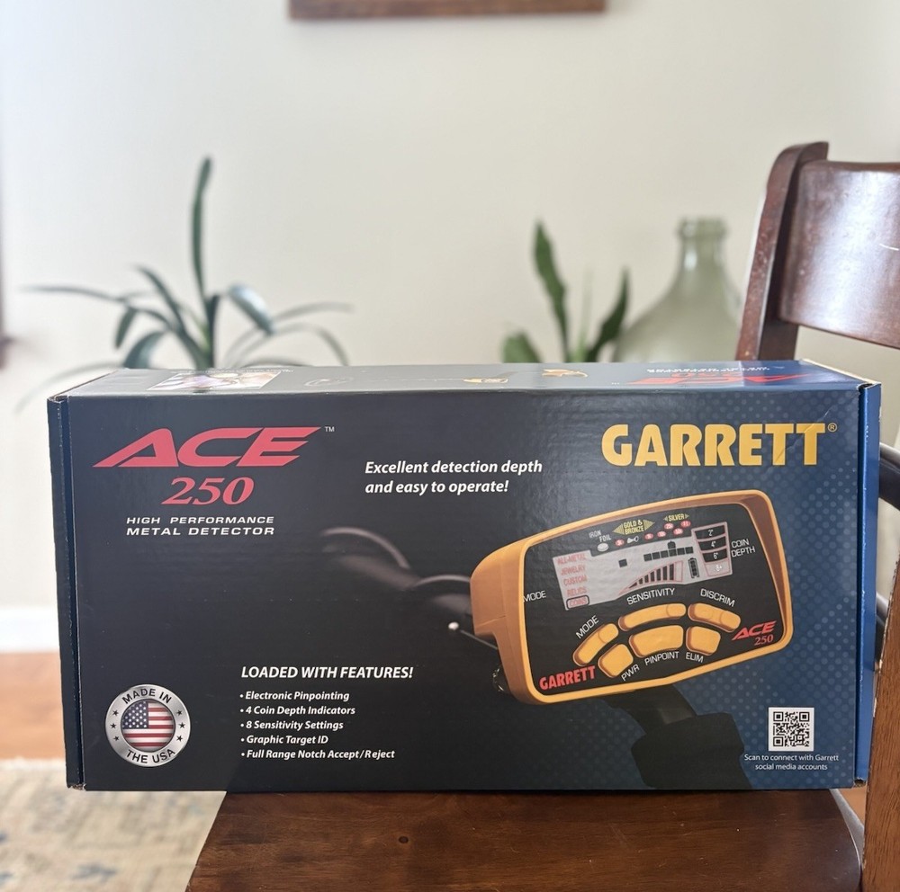 Garrett ACE 250 Ground Search Metal Detector w/ Electronic Pinpointing
