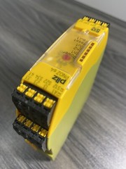 Pilz PNOZ s4 C 24VDC 3n/o 1n/c 24 VDC Mushroom Safety Relay No. 751104 – USA