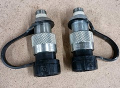 (2) ENERPAC CR400 CR-400 3/8″ High Flow Hydraulic Cylinder Couplers w/ Dust Cap