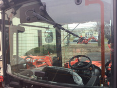 KIOTI TRACTOR PARTS REAR CAB GLASS WINDOW W/ DEFROSTER TB16-0609A FITS CX2510CH