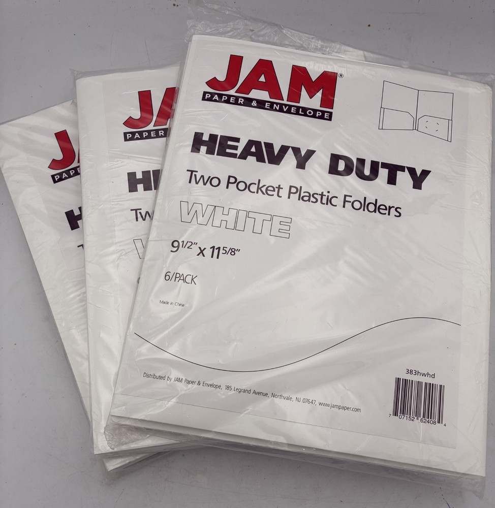 Lot of 18 JAM Paper Heavy Duty Plastic Two Pocket Folders White 9.5″ x 11-5/8″