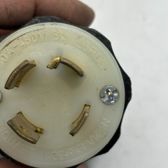 LEVITON NEMA L16-30 MALE END TWIST LOCK CONNECTOR 30A 480V, 2431 L16-20P🔔