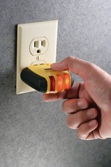 Instruments Circuit Finder & GFCI Tester