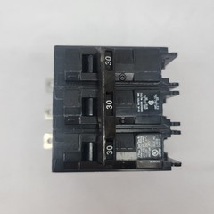 Siemens 30A 240V 3-Pole Bolt-On Circuit Breaker #B330