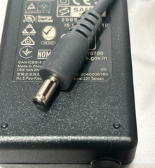 NEW GENUINE LOGITECH RALLY CAMERA SWITCH HUB DSA-90PFE 24 2 240375 24V 3.75A 90W