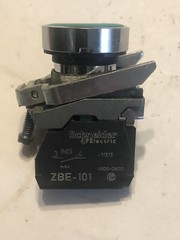 PUSHBUTTON SCHNEIDER TELEMECANIQUE GREEN FLUSH MOUNT ZB4-BH03 ZB4-BZ009 ZBE-101