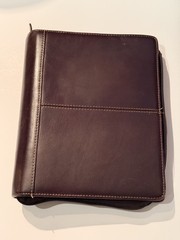 Franklin Covey Leather Zip Planner Binder 7-Ring Organizer 8×10 Brown Burgundy