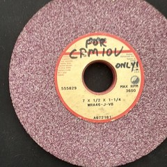 8- Norton, Cincy, MiscSurface Toolroom Grinding Wheel 7″x Misc 1-1/4 Arbor All