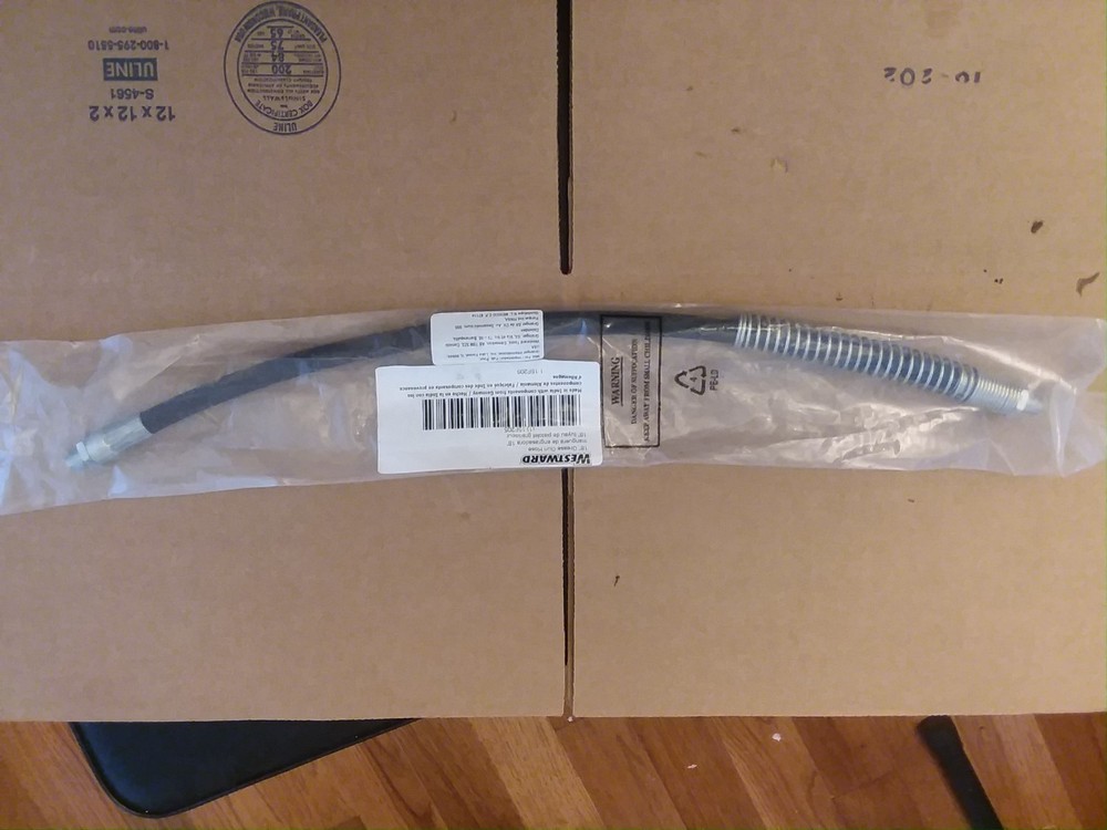 WESTWARD 15F205 Grease Gun Hose, 18 In.