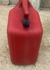 Wedco 2 1/2 Gallon Red Plastic Vented Gas Can Pre Ban wCap Pre Ban NICE! LOOK!