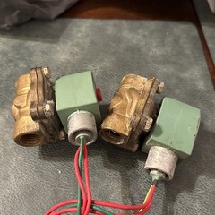 Asco 8210G088 Solenoid Valve: 2-Way, Normally Closed, 3/4 in Pipe Size, 110V AC/