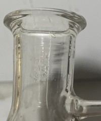 Vtg PYREX 1000mL Filter Flask Vacuum Side Arm Lab Glass W/Green Stamp