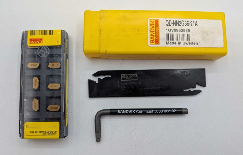 Sandvik Parting Set | QD-NN2G36-21A Blade + 10 QD-NG-0318 1135 Inserts + Key