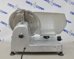 Avantco SL312 12″ Semi-Automatic Gravity Feed Meat Slicer 1/3 hp