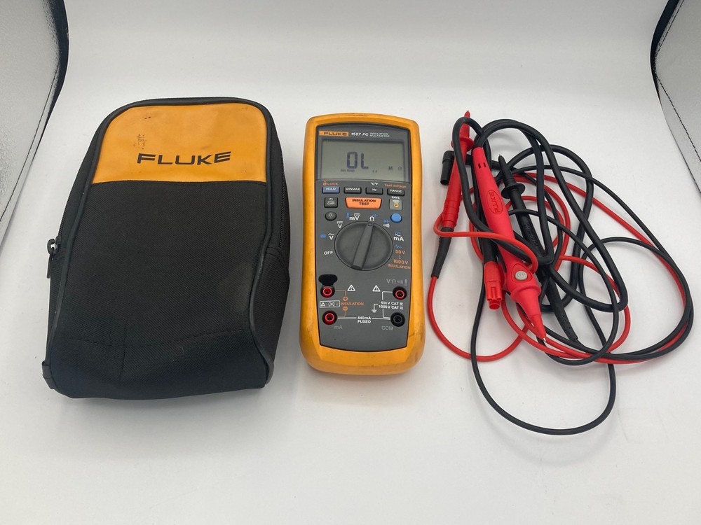 Fluke 1587 FC Insulation Multimeter Megohmmeter w/ Test Leads & Soft Case