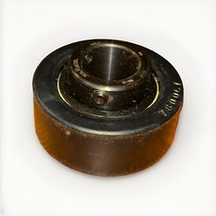 SEALMASTER SRC-15 Insert Bearing Bore Dia. 15/16” Bronze Line. 700658. Q5