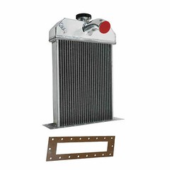 Tractor 3 Rows Radiator For Farmall International Cub/Cub Lowboy 351878R92 USA