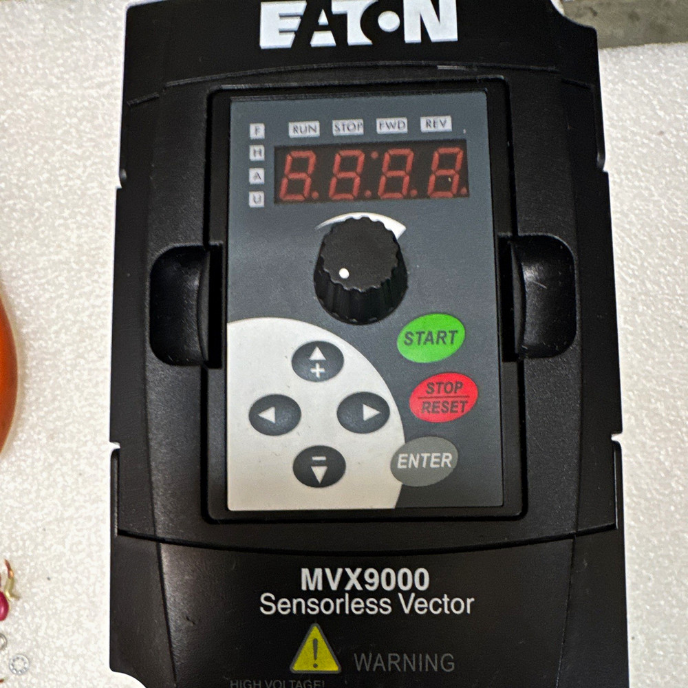 Eaton MVX9000 Sensorless Vector VFD MVX001A0-1 1HP 100-120VAC 1PH