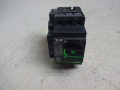 Schneider Electric GV2P10 4-6.3A Circuit Breaker / GVAN11 Auxiliary Contact