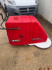 Betco® XT3 27 Battery floor Burnisher