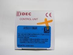 IDEC AYD311NUR Push-Pull 40mm E-Stop Button