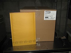 100 #4 Ecolite Kraft Bubble Mailers, 9.5″ x 14.5″ w/ Free Shipping!