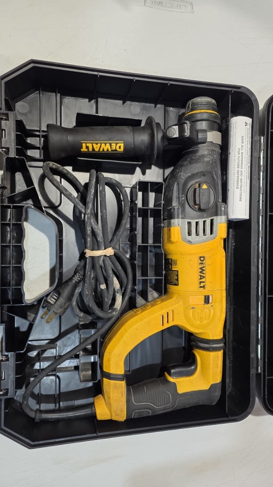 DEWALT D-Handle SDS Hammer Drill – D25263K Decent Shape