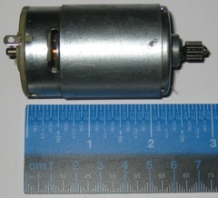 24 V – 1800 RPM – Slow Speed Electric DC Motor w/ 12T Steel Gear – High Torque