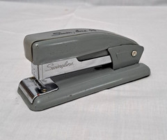 VTG Swingline 99 Compact Metal Stapler Desk Office Mid Century Modern USA