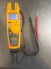 Fluke T6-1000 PRO True RMS Multimeter Tester 1000V CAT III/IV Field Sense