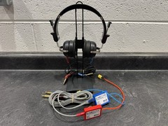 GSI Audiostar PRO (Headphones & Inserts) Audiometer w/ NEW Calibration Cert.