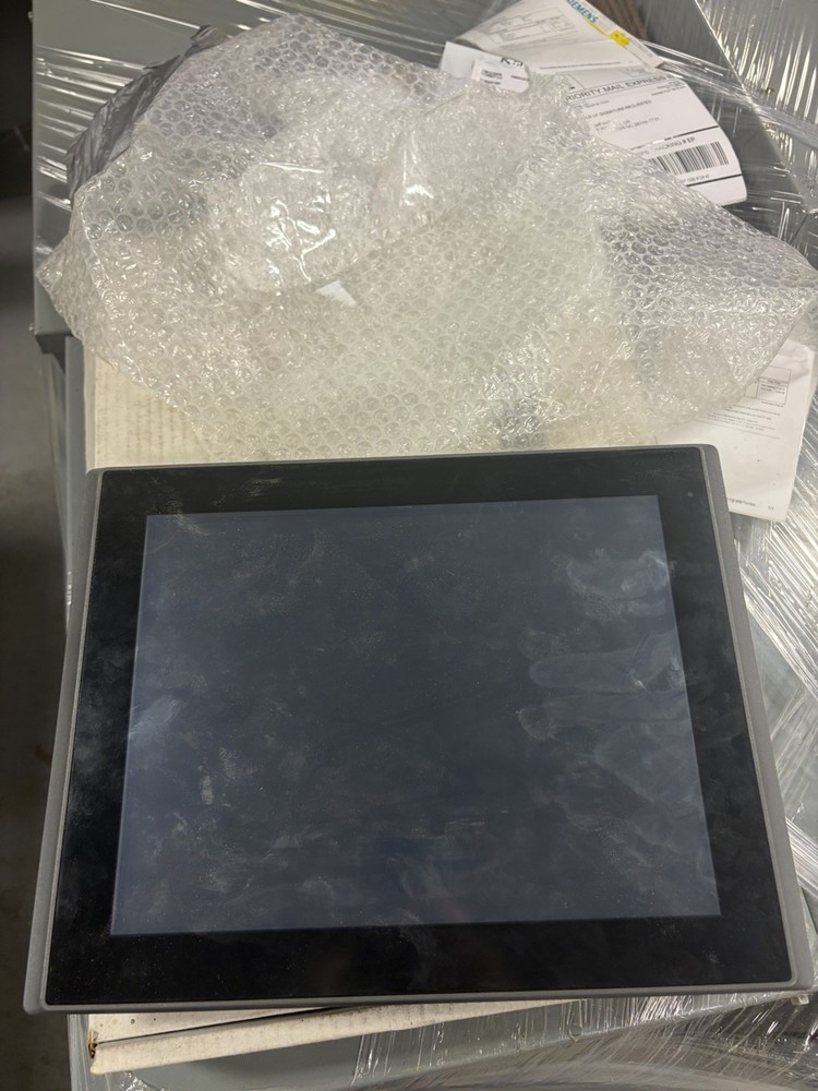 APLEX ADP-1121T 12″ COLOR TFT INDUSTRIAL DISPLAY MONITOR USED