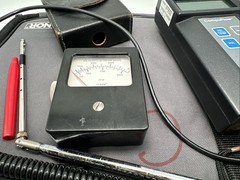 Alnor 8570 Compuflow Digital Thermo-anemomete