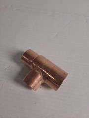 1-1/4″ x 1″ x 1″ Inch Copper Reducing Tee CxCxC Sweat Plumbing Fitting