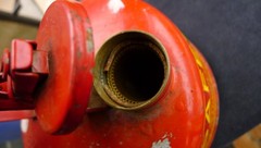 EAGLE MODEL UI-10 S SAFETY CAN 1 GALLON, TYPE 1, RED