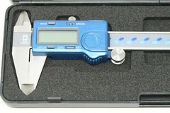 M&W Moore & Wright Europe 0-6″ Inch / 0-150mm Metric Digital Caliper 110-15DAS