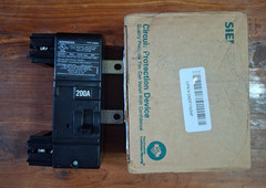 Siemens Circuit Breaker 200A 2-Pole Main Panel Type EQ8695 MBK200A HACR 200 Amp