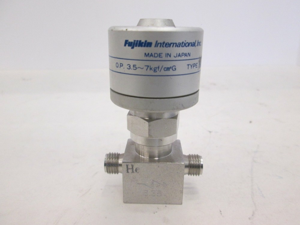 Fujikin, O.P. 3.5-7kgf/cm2G Pneumatic Valve, N.O, Used