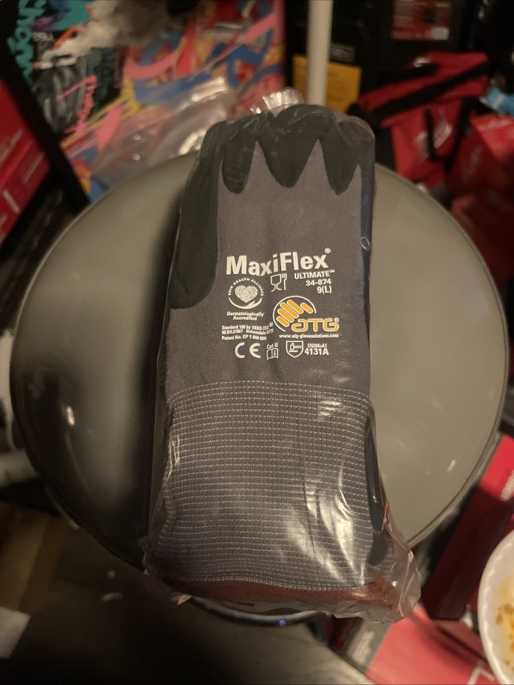 PIP 34-874 MaxiFlex Ultimate Nitrile Micro-foam Coated Gloves Large – Grey/Black