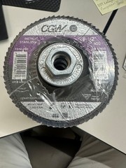 CGW Abrasives 4-1/2″ x 5/8-11 60 grit eXtreme 2 Flap Disc 43841 Full Box