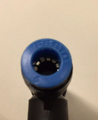 Festo QST-1/4-6 Tee Fitting Push In 6mm Tube X 1/4″ NPT 153108