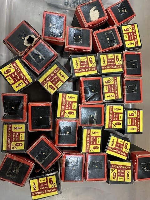 2 boxes 288 pcs total 6-32 Brass Fillister head slotted machine screws