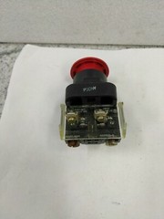 Allen Bradley 800T -FX D4 SER N Red Push-pull Button (20CB3