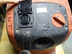 Hilti 8 Gallon Wet/Dry Vac Dust Extractor 120V 60Hz 9A, VC 150-10 XE